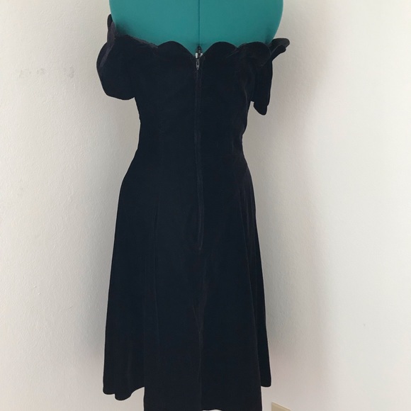 SOLDGorgeous purple/brown vintage velvet dress - Picture 4 of 8